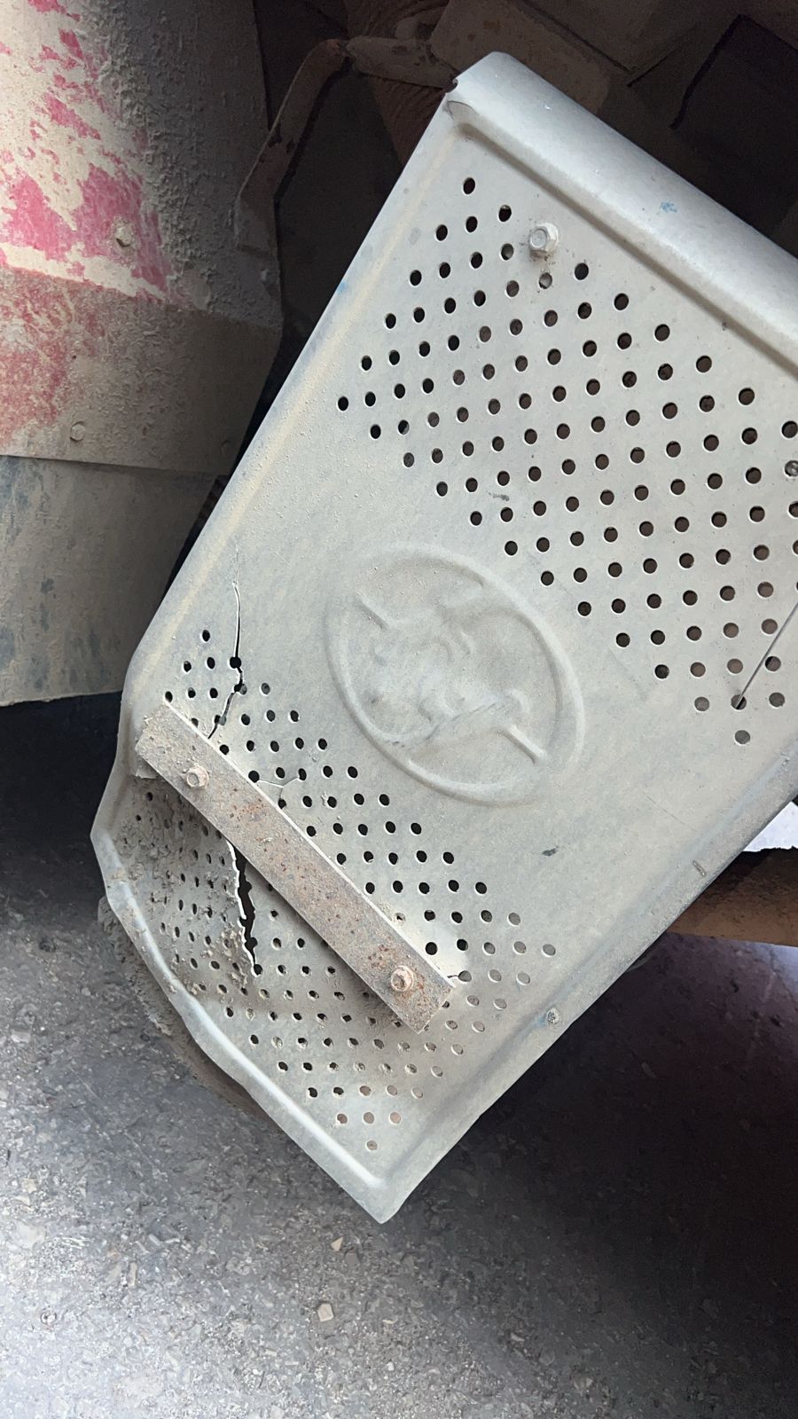 HONGYAN 908 8x4 Самосвал 2021 г. - фото 13